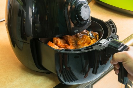 Airfryer schoonmaken